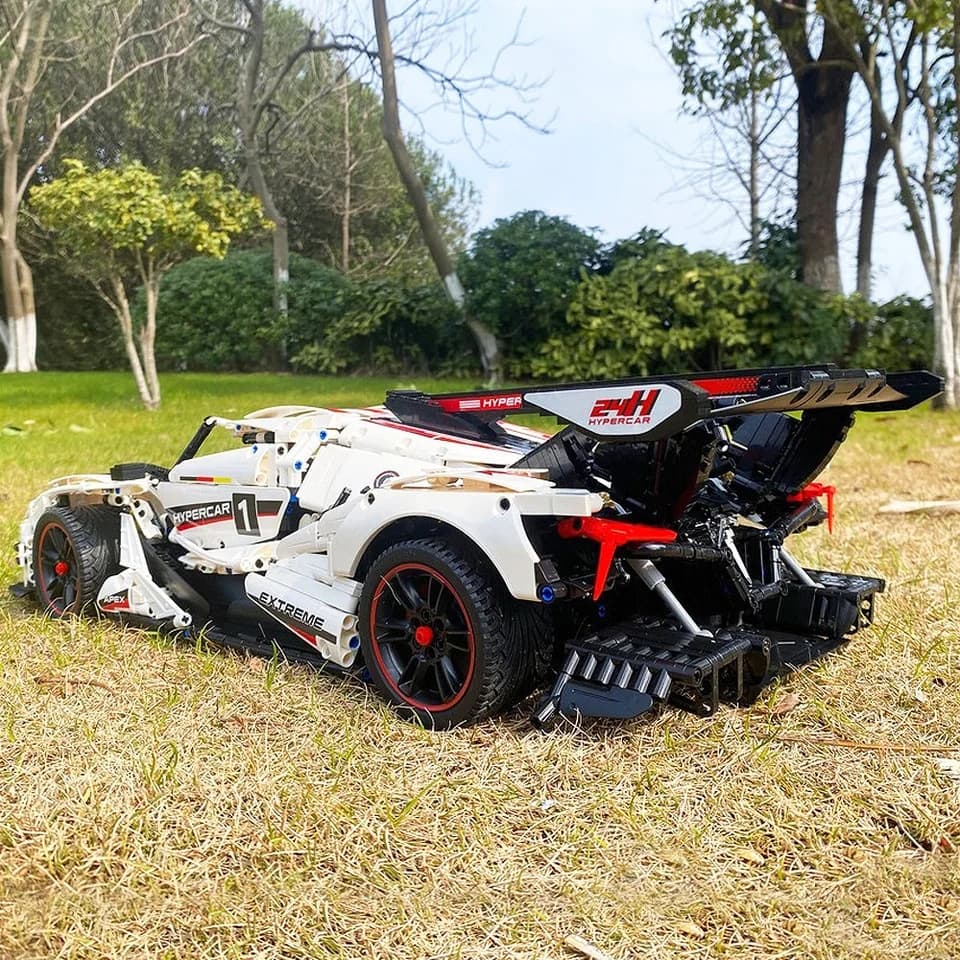 KLOCKI CADA SAMOCHÓD WYŚCIGOWY V12 HYPERCAR ZDALNIE STEROWANY 4449 EL.